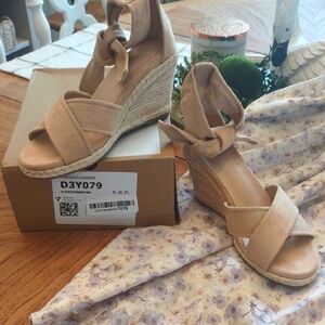 Tan Suede Wedges